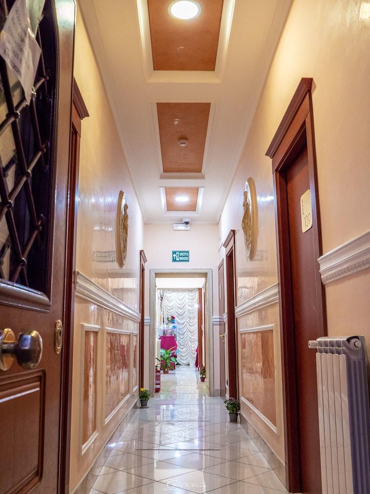 Hotel Mirage Roma Esterno foto